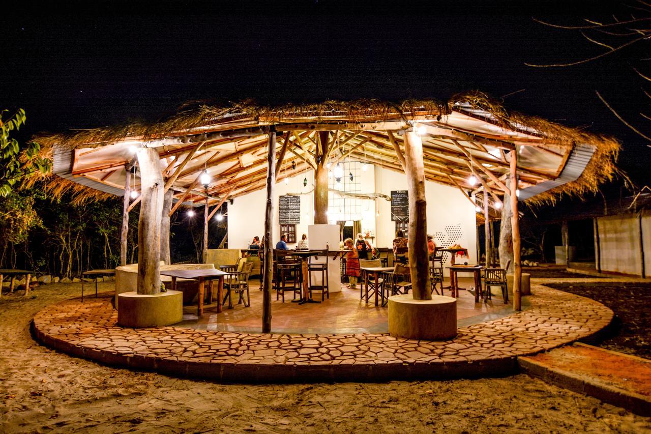 פמבה Nzuwa Lodge מראה חיצוני תמונה